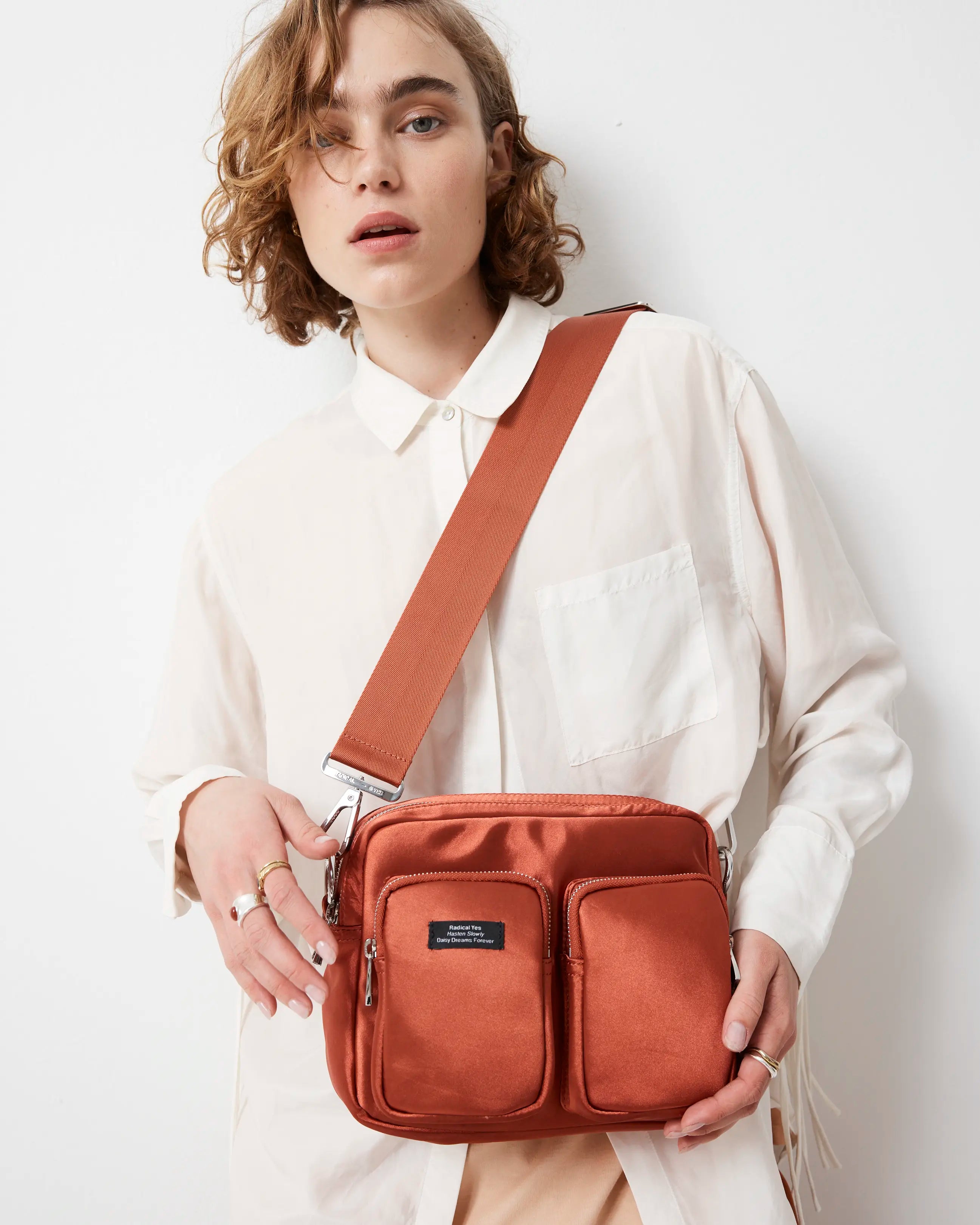 The Messenger Sporty Satin Pocket Bag | Clay