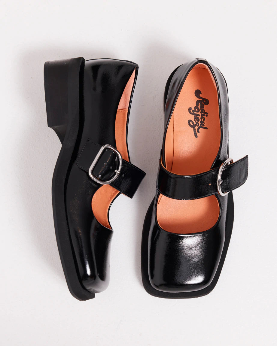 Monae Buckle Shoe | Black Crush