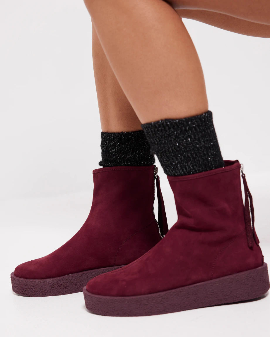 Shadow Boot in Leather | Cherry Suede