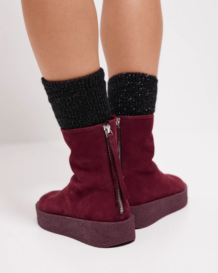 Shadow Boot in Leather | Cherry Suede