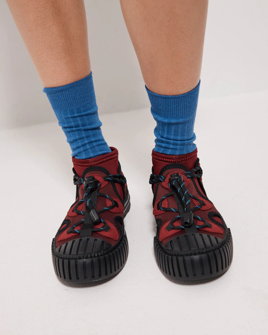 Tokyo Neoprene Hiking Trainer | Layers of Cherry