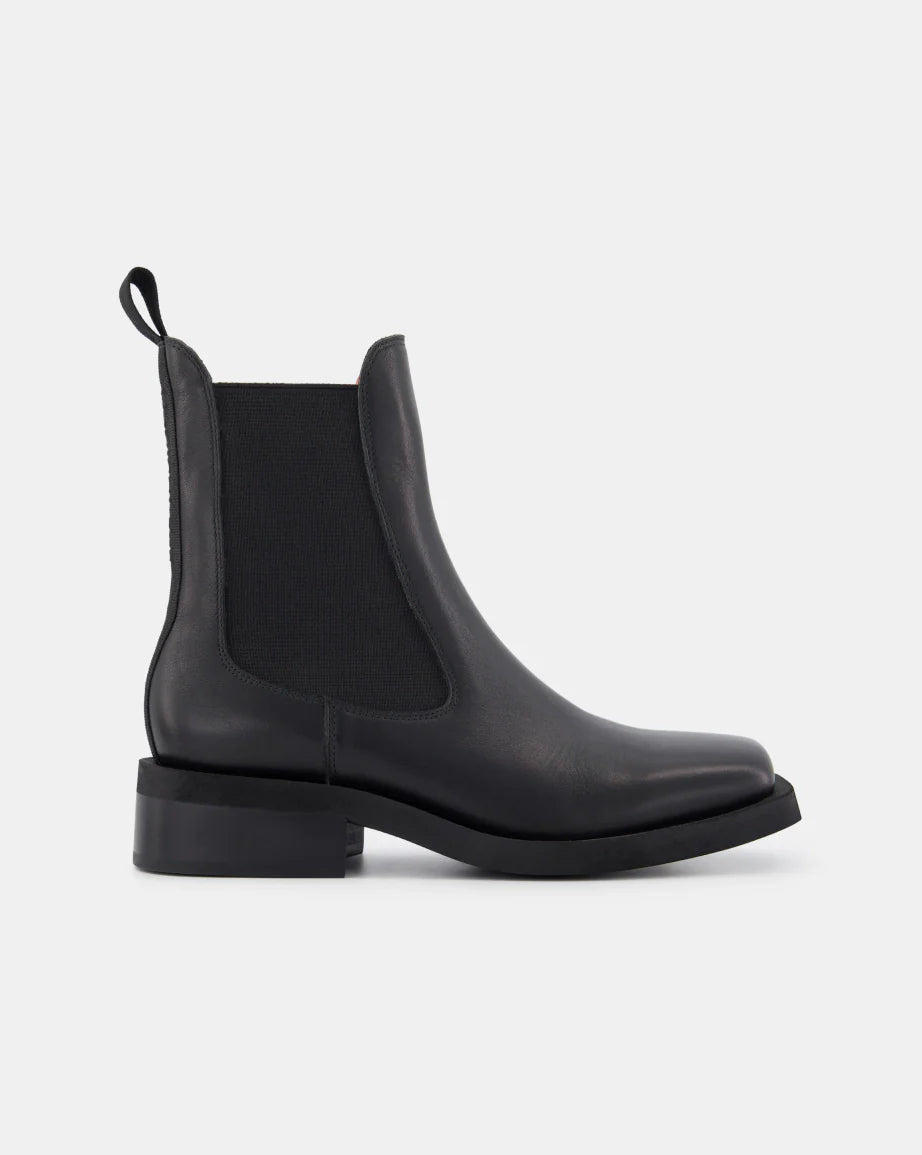 Meet The Tomorrow Boots