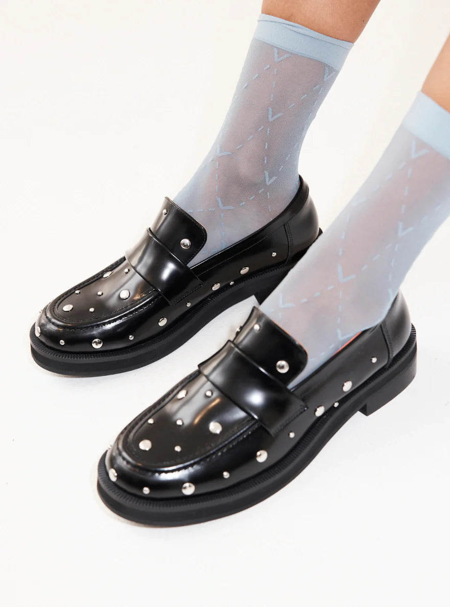 Shop the full Radical Yes shoe range here.