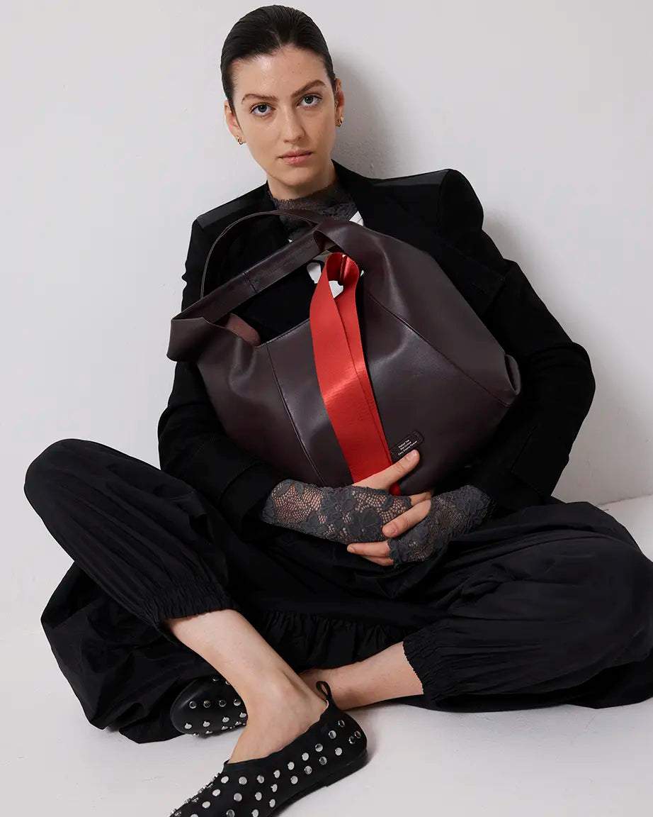 Life Without Screens Leather Tote | Aubergine