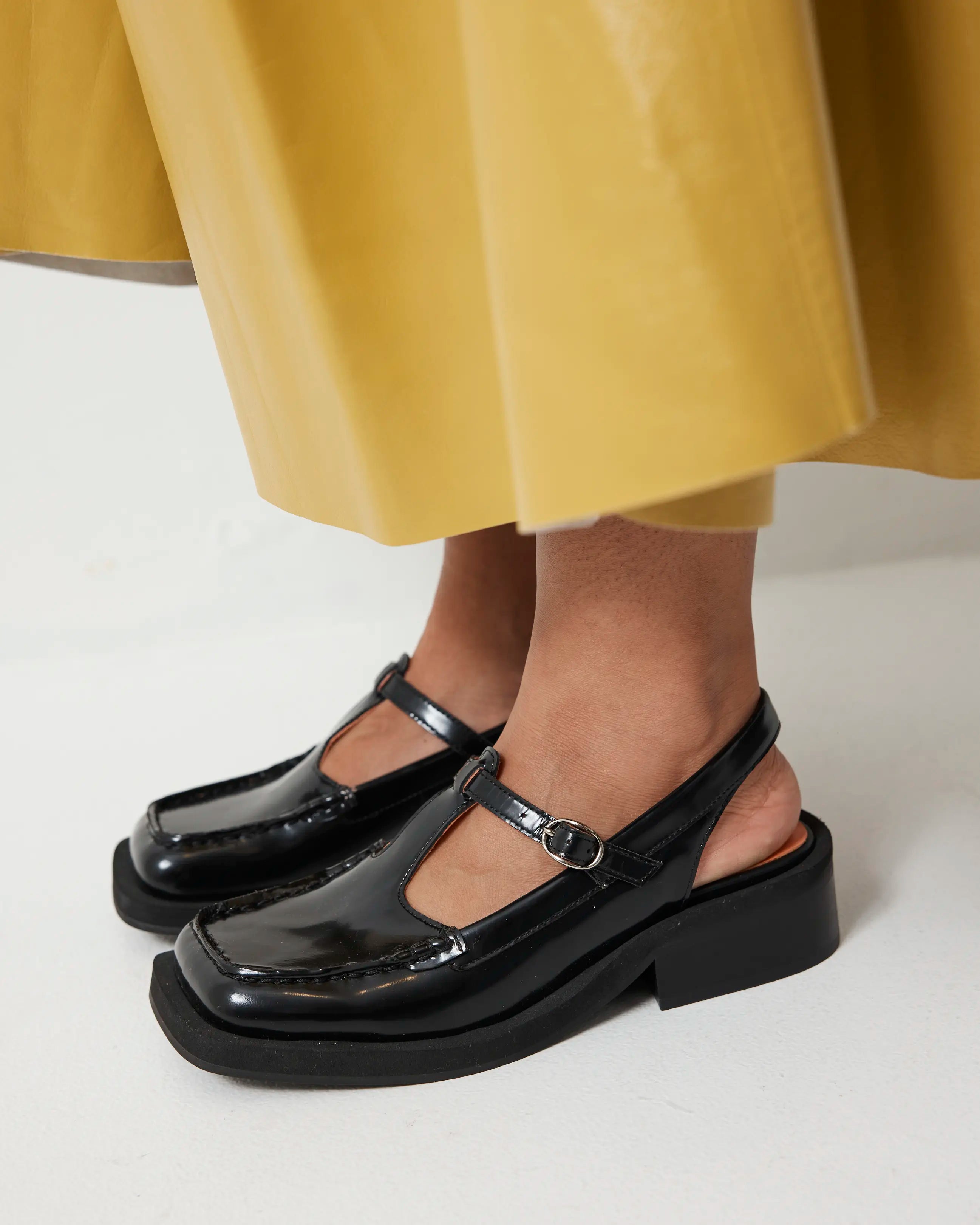 Angel Slingback | Black