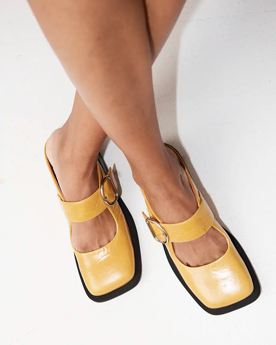 Badu Square Toe Leather Mule | Daffodil
