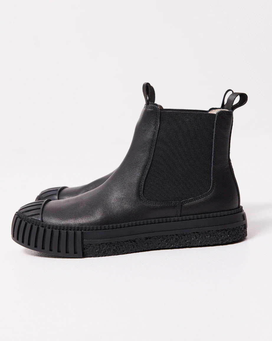 Barbar Chelsea Boots | Black Leather