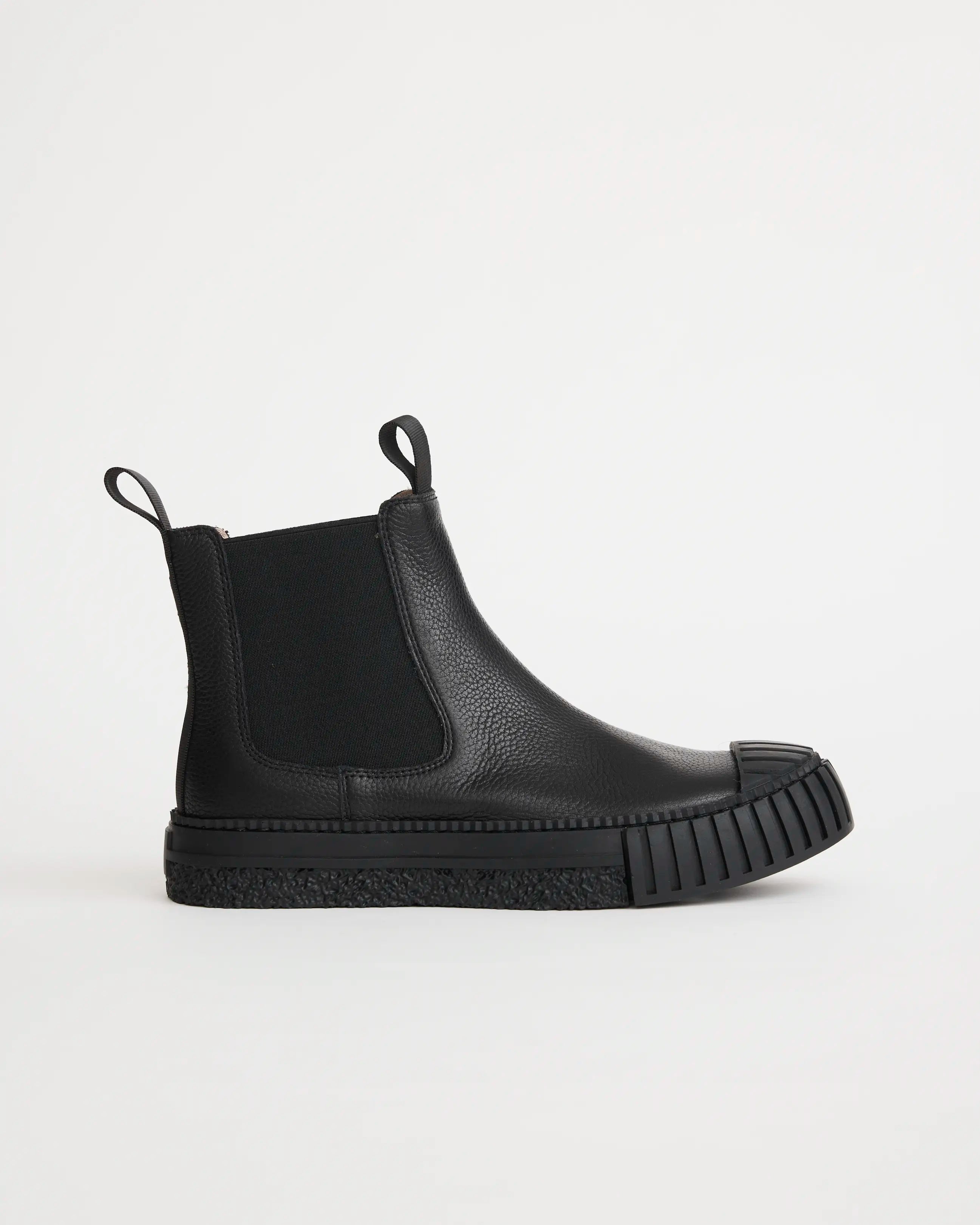 Barbar Chelsea Boot | Black Tumbled