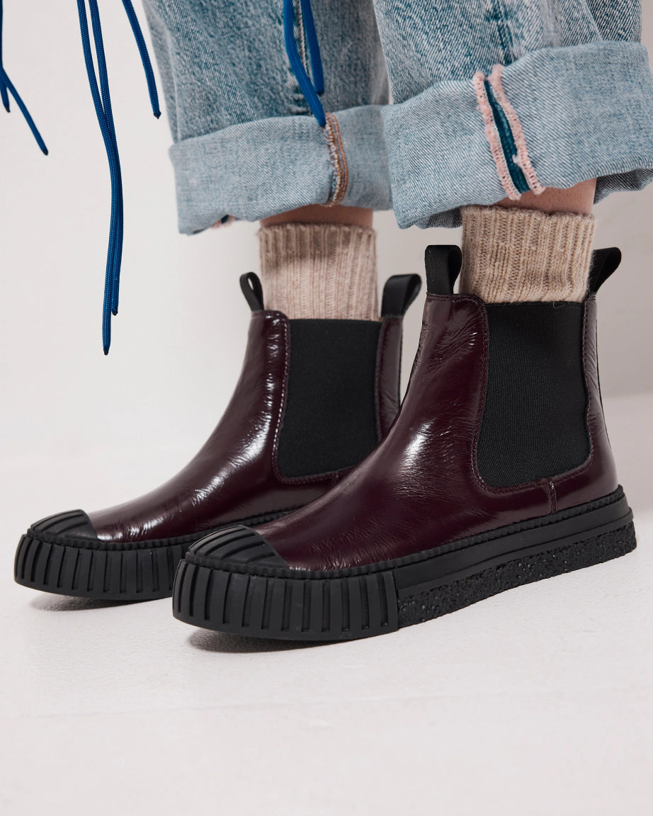 Barbar Leather Chelsea Boots | Cherry Ripple