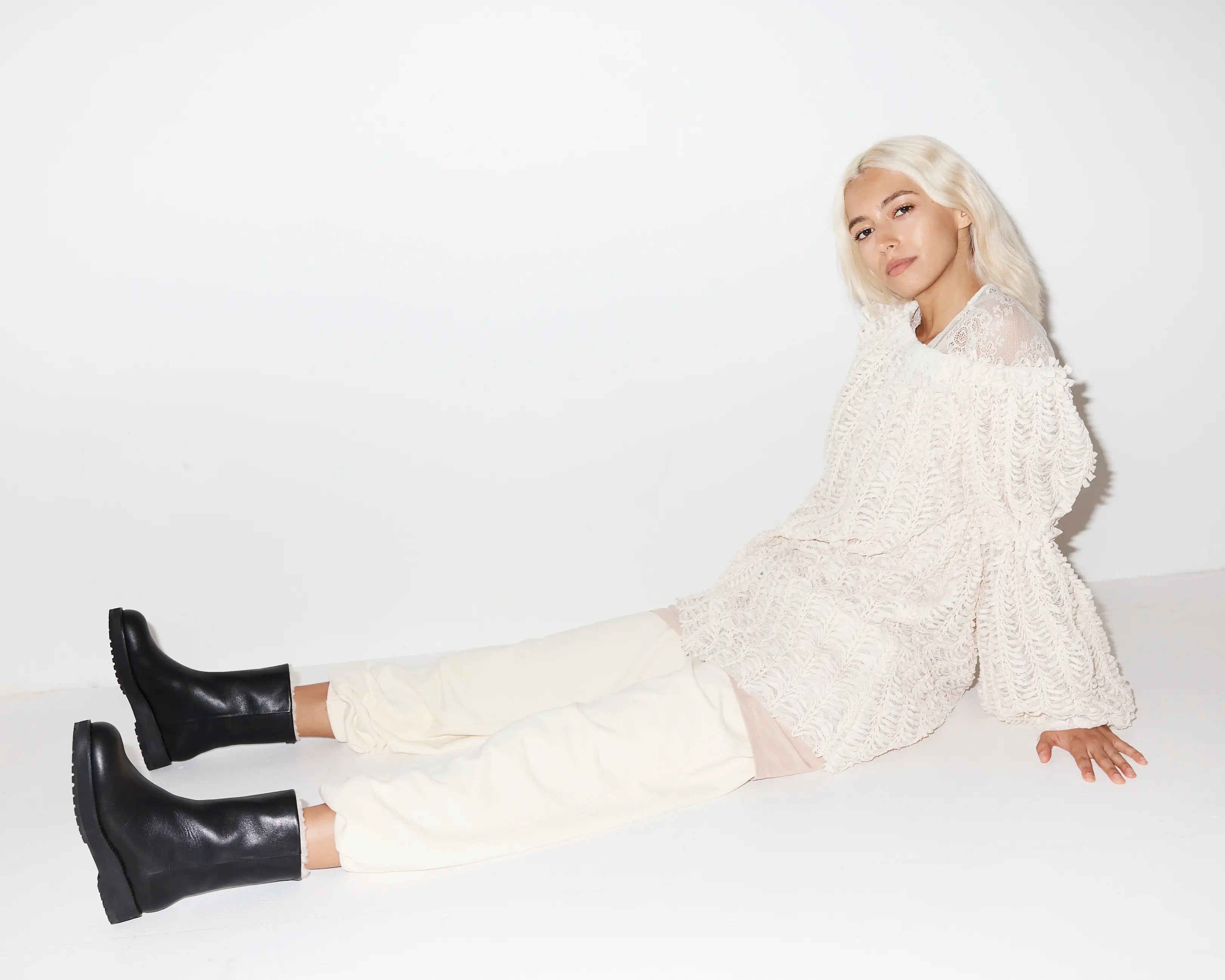 Everything 2.0: Wool Lined Boot in Black Everything 2.0: Wool Lined Boot in Black