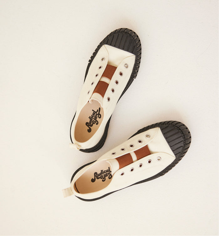 The Future 2.0 Slip On Trainer in Canvas | Milk