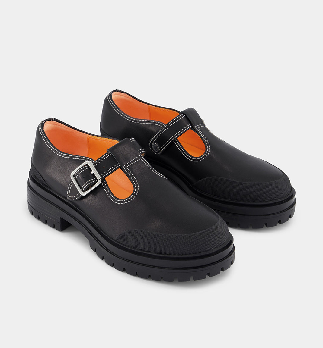 Icehouse Street T-Bar Shoe | Black