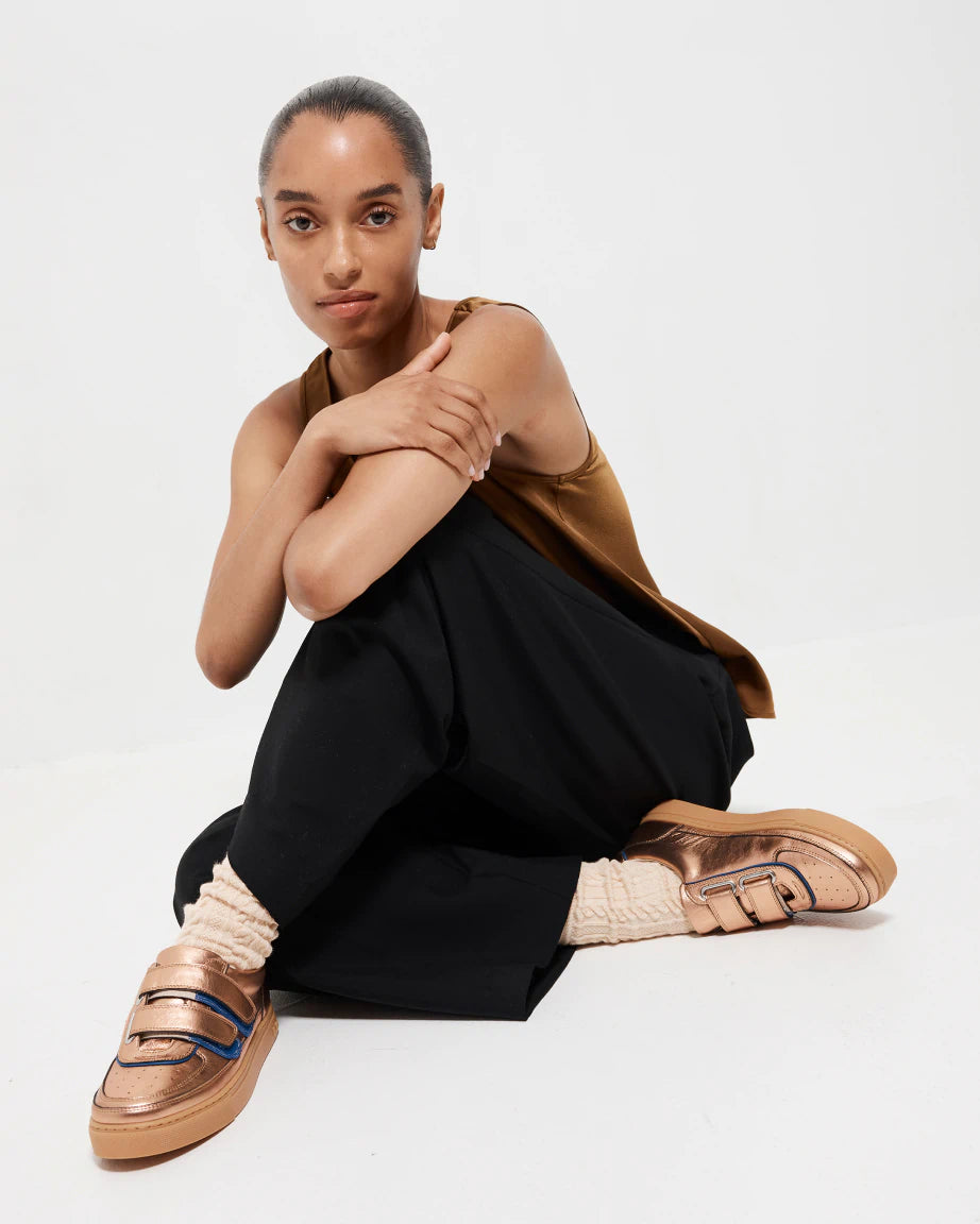 Journey 4.0 Velcro Sneaker | Apricot Metallic