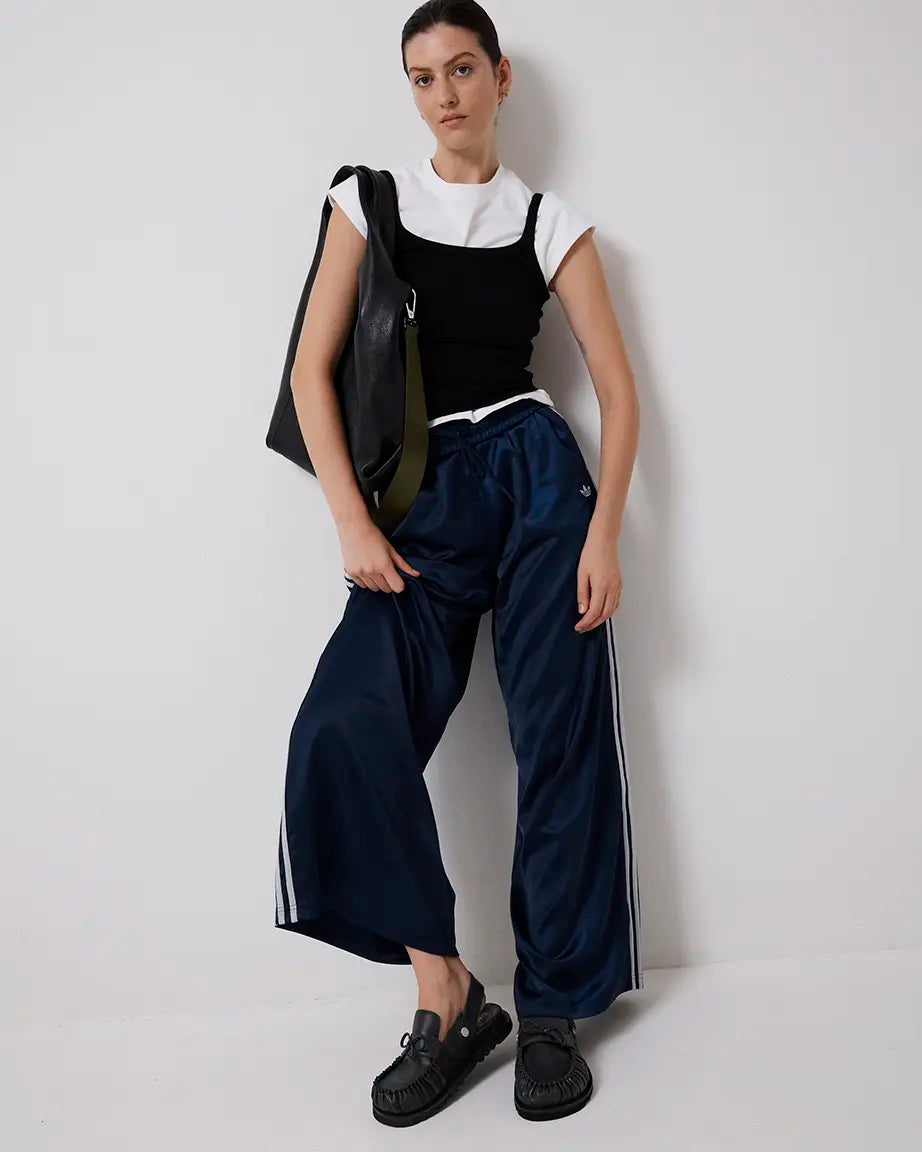 Life Without Screens Leather Tote | Black