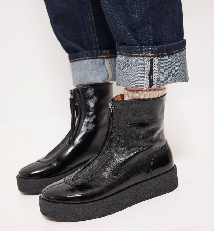 Lucent Zip-Up Ankle Boot | Black Crush