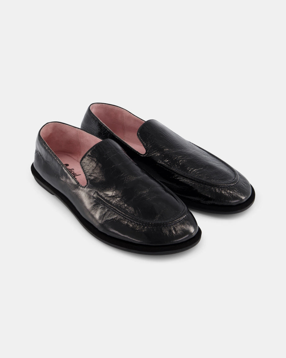 Meriem Hotel Leather Loafer | Black Crush