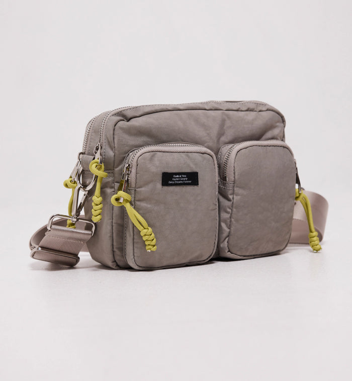 The Messenger Nylon Pocket Bag | Washed Grey