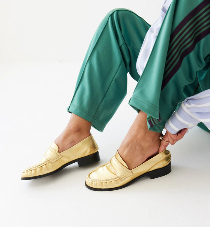Miro Leather Loafer | Gold