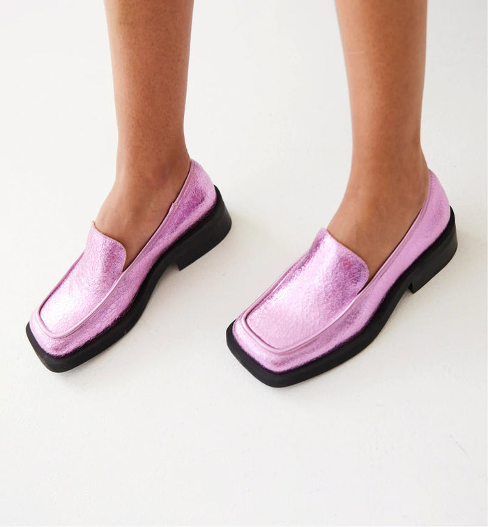 Misia Square Toe Loafer in Leather | Cracked Wild Rose
