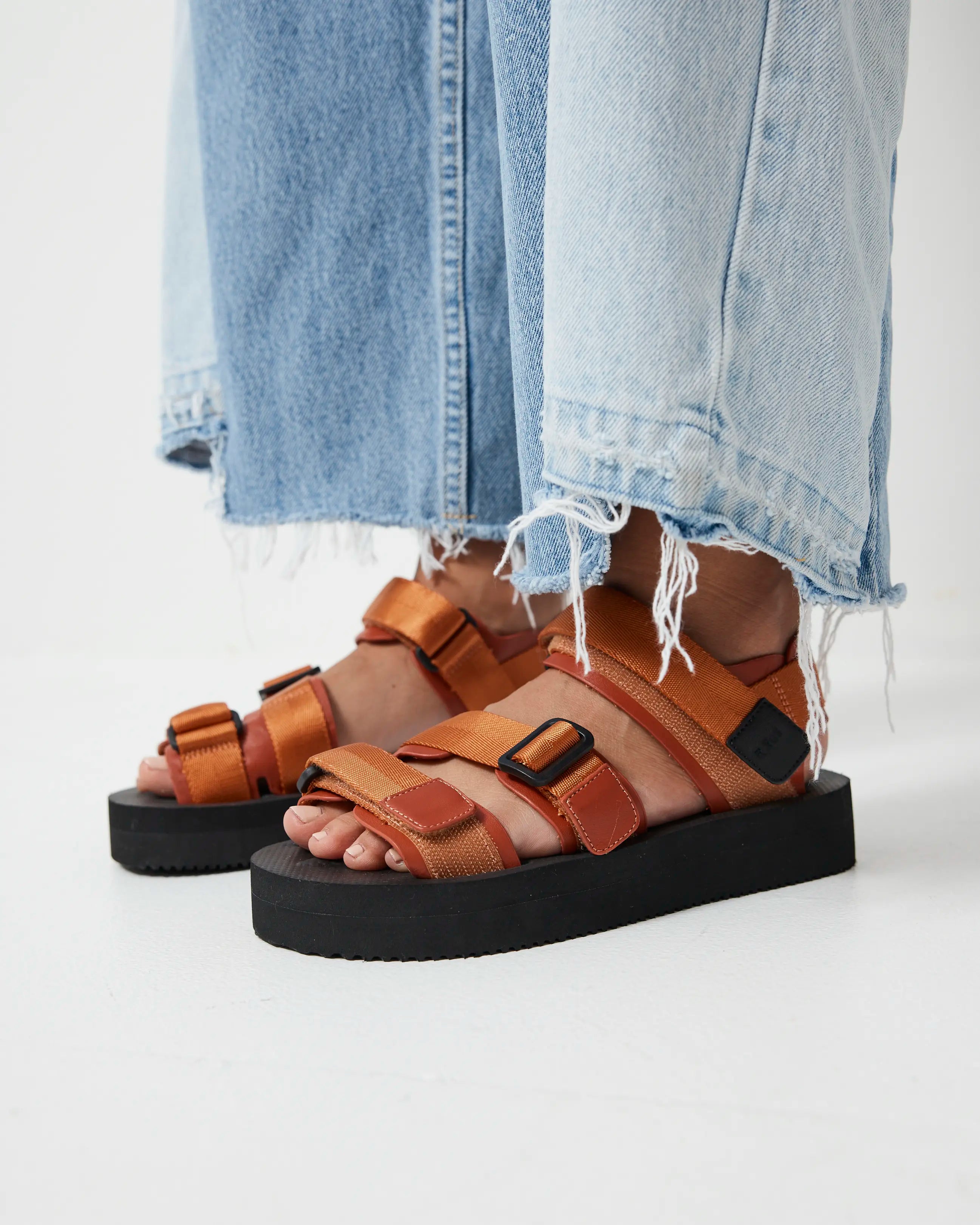 Neptune 2.0 Athletic Sandal | Clay