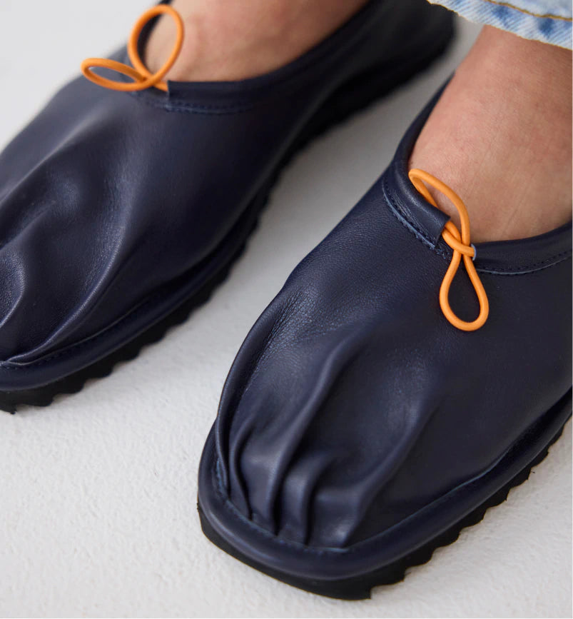 Ballerina toe shoes discount