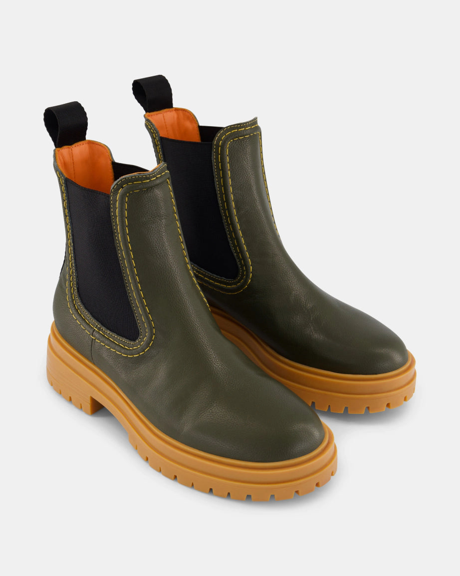 Reni Leather Chelsea Boots with Overstitch Detail | Pickle
