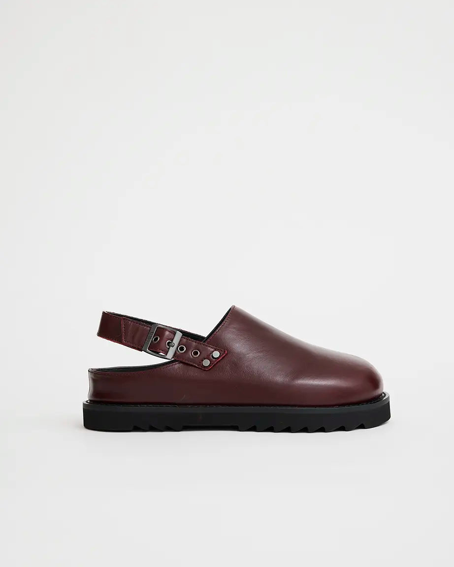 The Sartorialist Buckle Clog | Burnished Plum