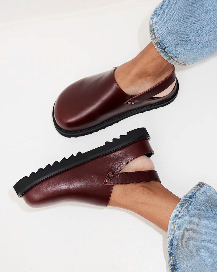 The Sartorialist Buckle Clog | Burnished Plum
