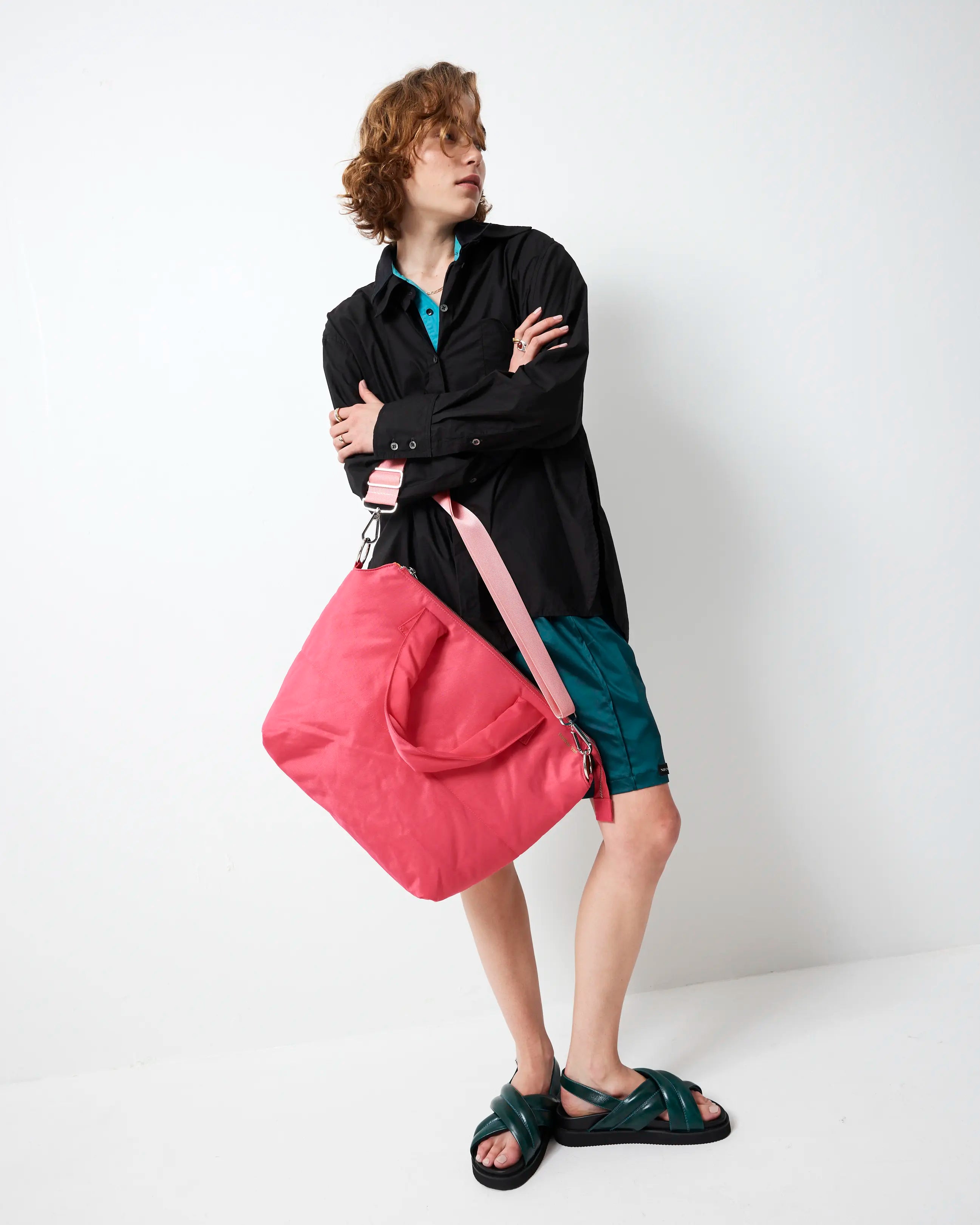Maximilian Dance Tote in Nylon I Crimson