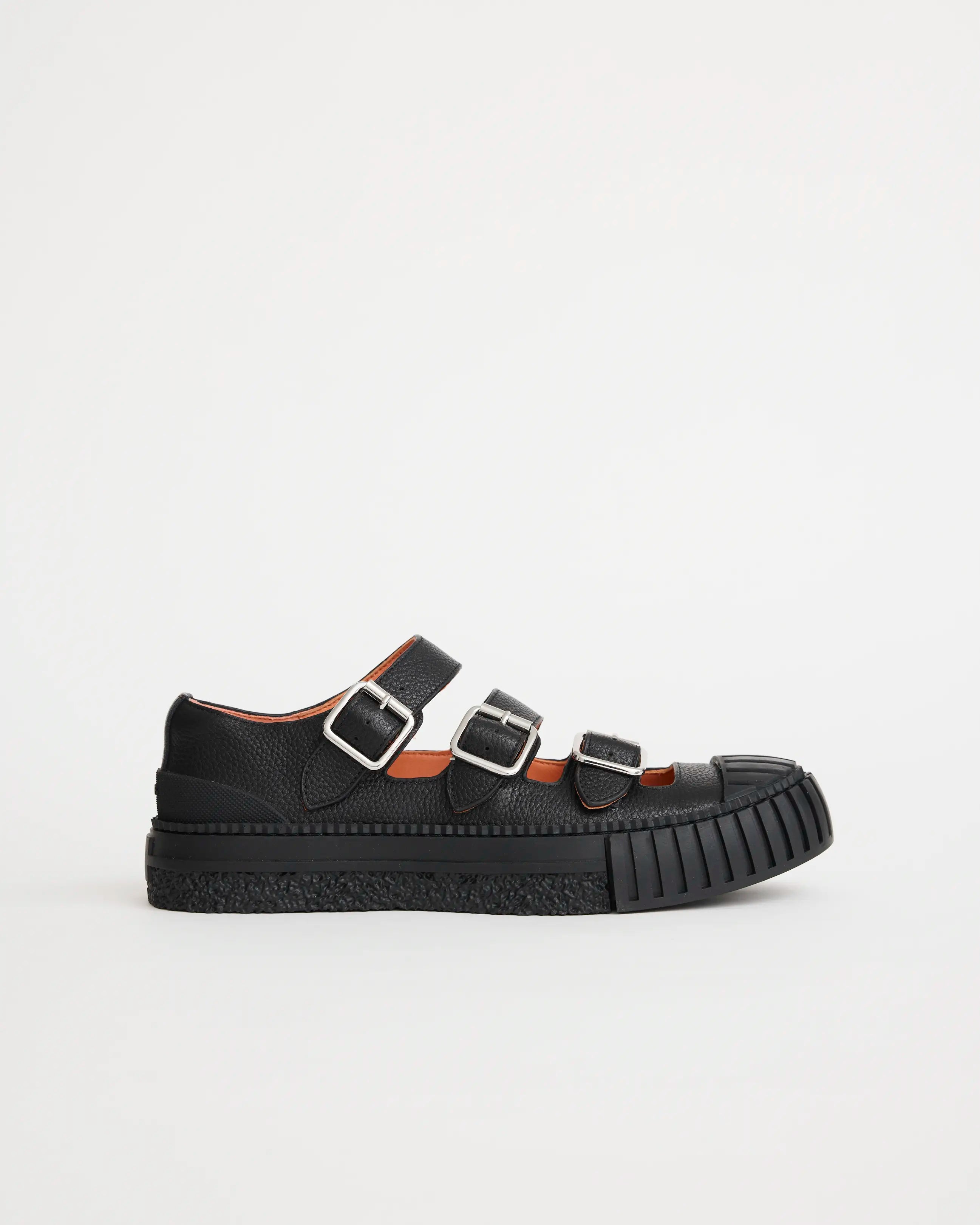 Tao Buckle Shoe | Black
