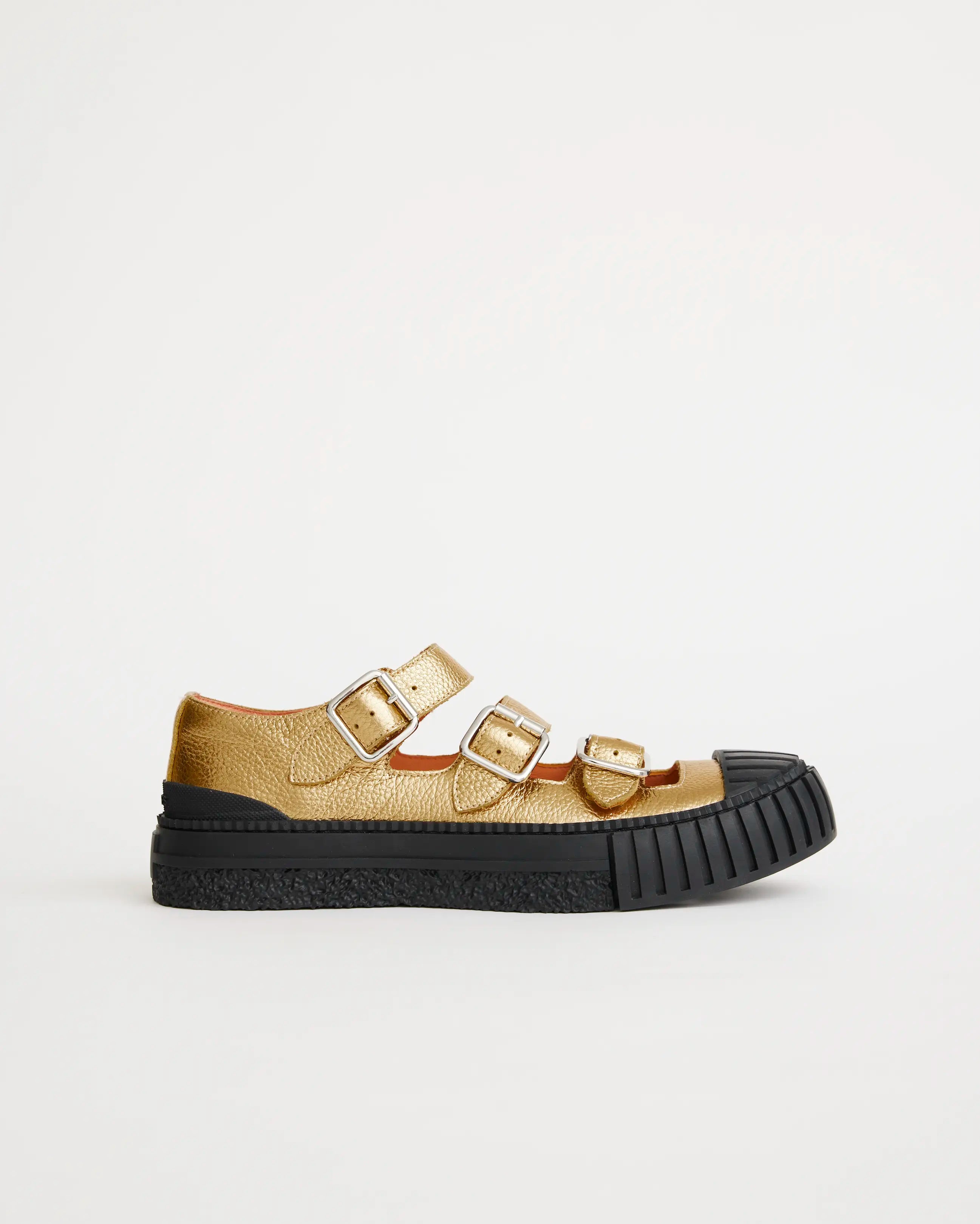 Tao Buckle Shoe | Gold Tumbled