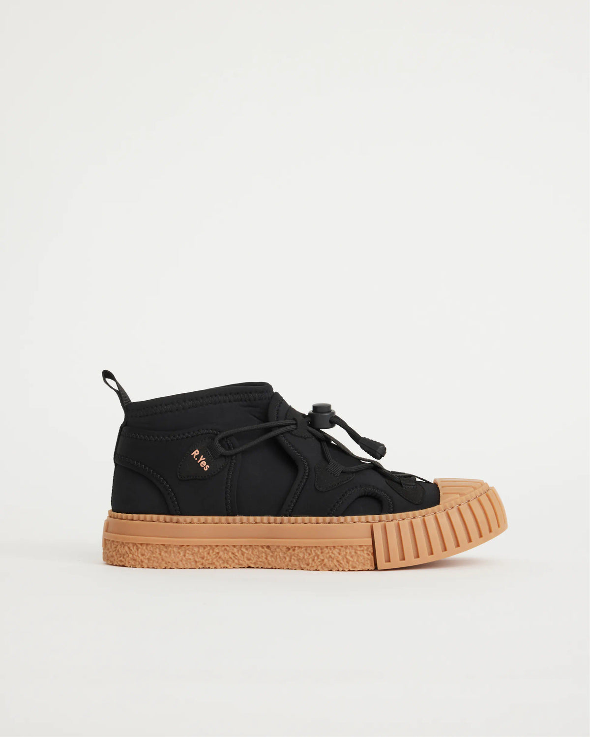 Tokyo Neoprene Hiking Trainer in Black
