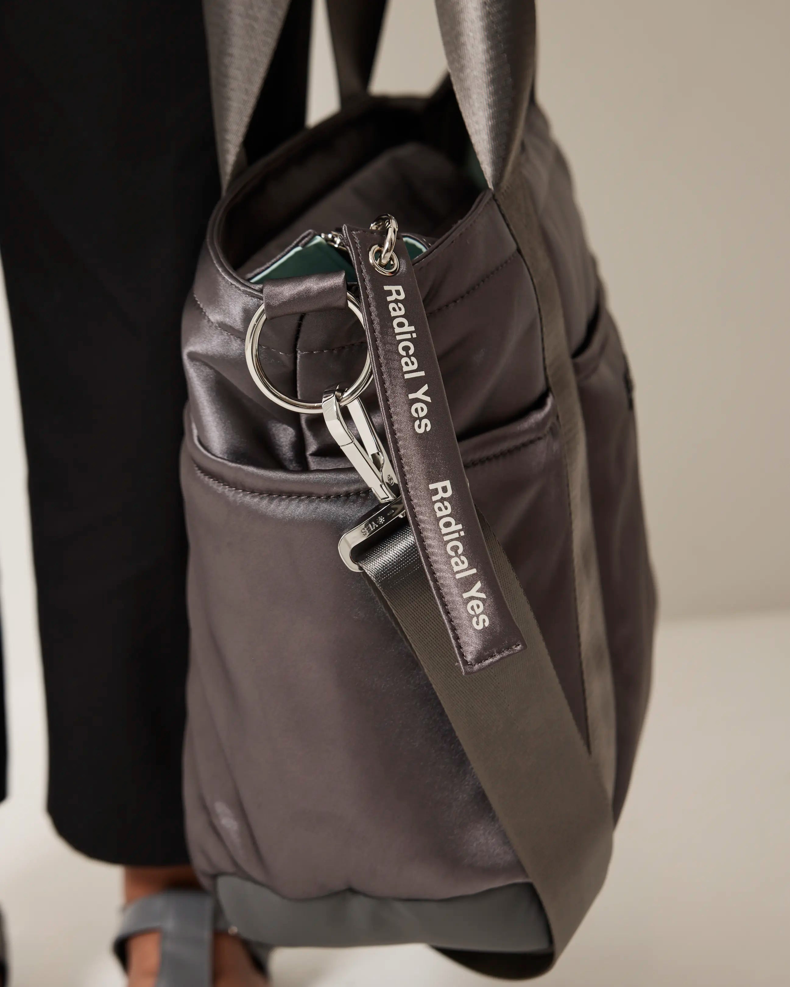 Everything 86 Tote Bag | Slate Grey