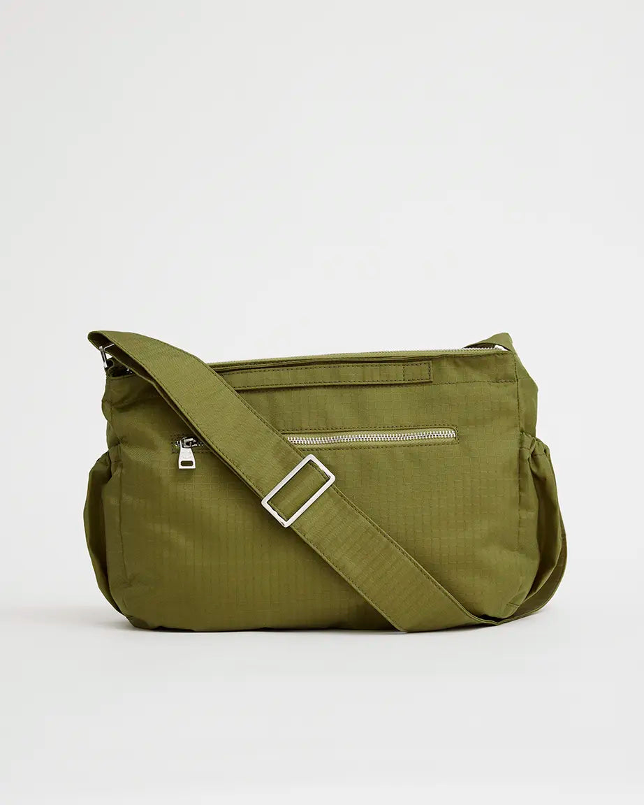 Arco Traveller Bag | Everyday Olive Damask