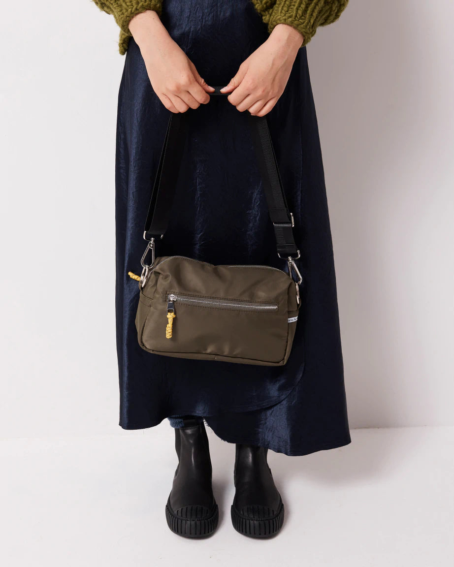 True North Nylon Clutch | Pickle