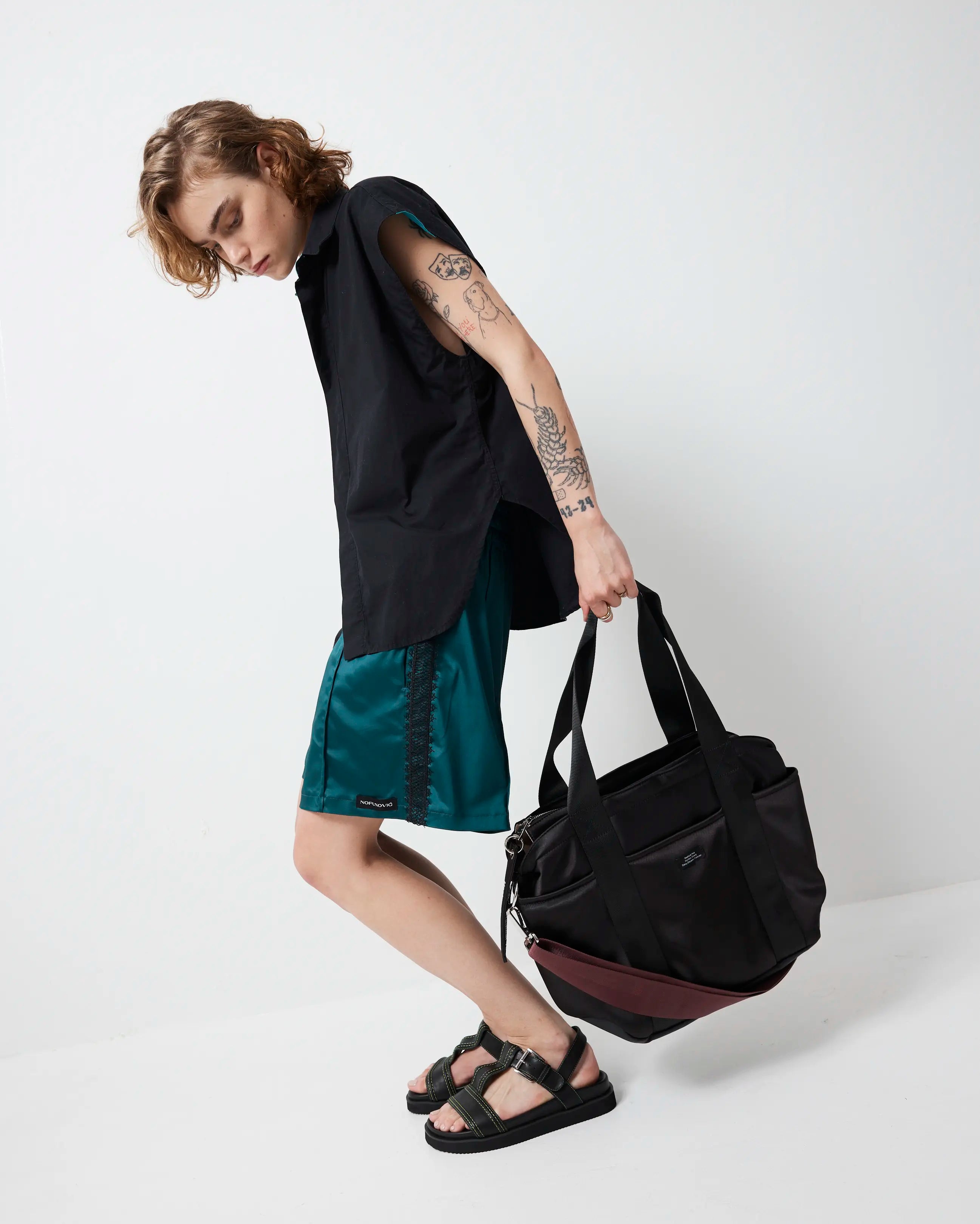 Everything 86 Tote Bag | Black and Mulberry