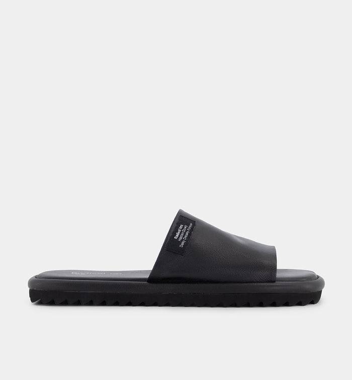 Yoyogi Leather Slide | Black