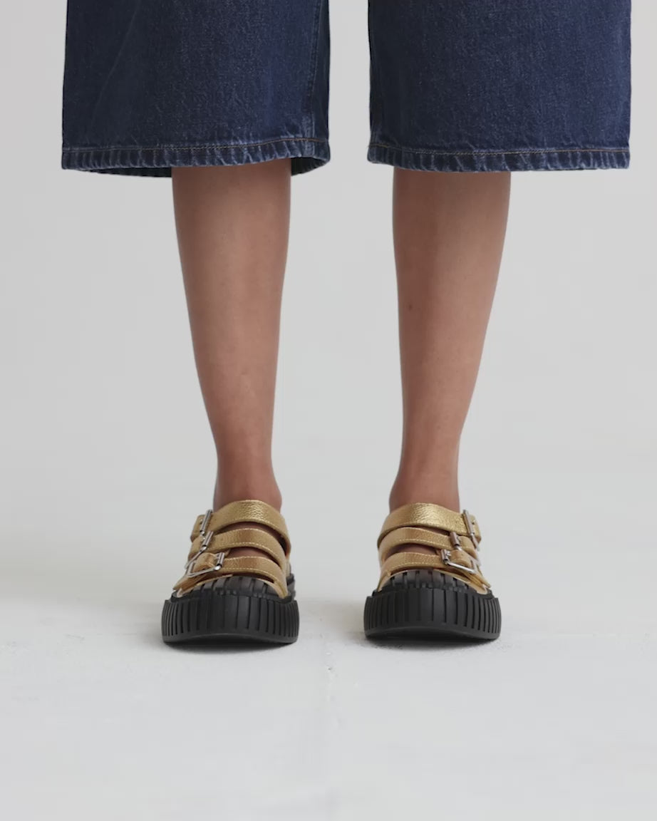 Load video: Tao Buckle Shoe | Gold Tumbled