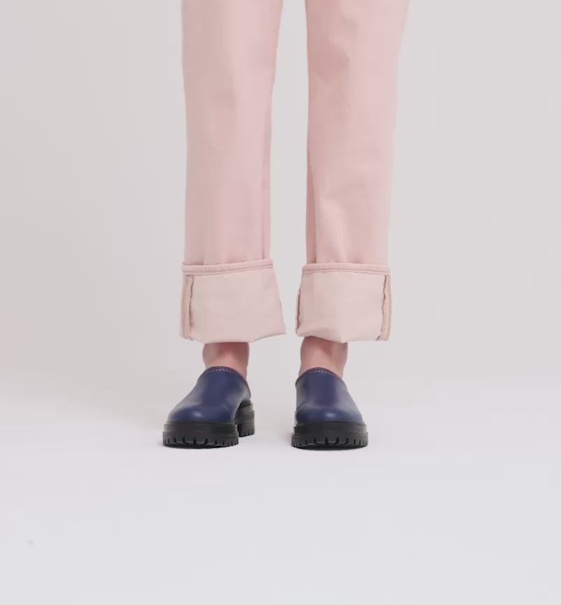 Load video: Delphine Leather Clog | Ink