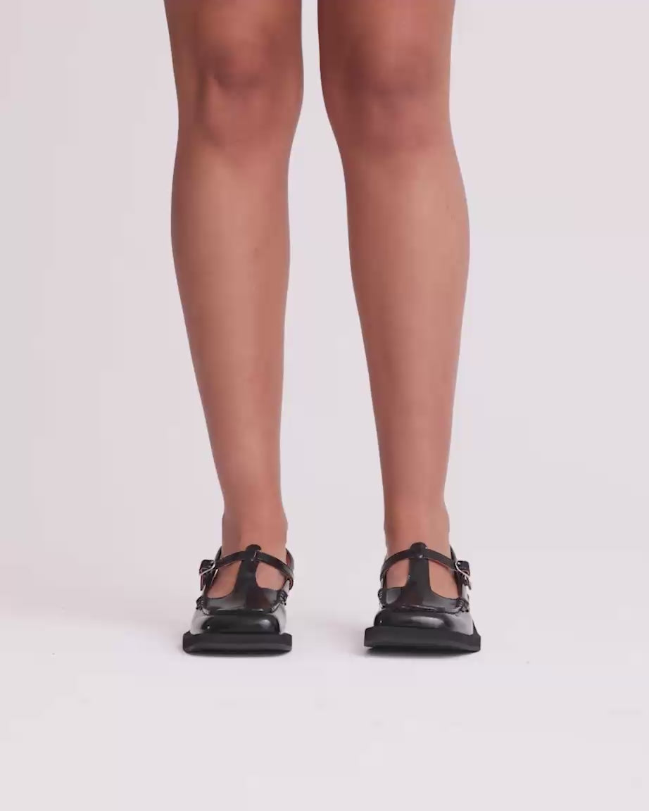 Load video: Angel Slingback | Black
