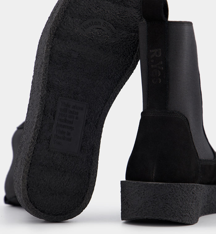 Lead The Way Wool Lined Leather Boot | Black Nubuck